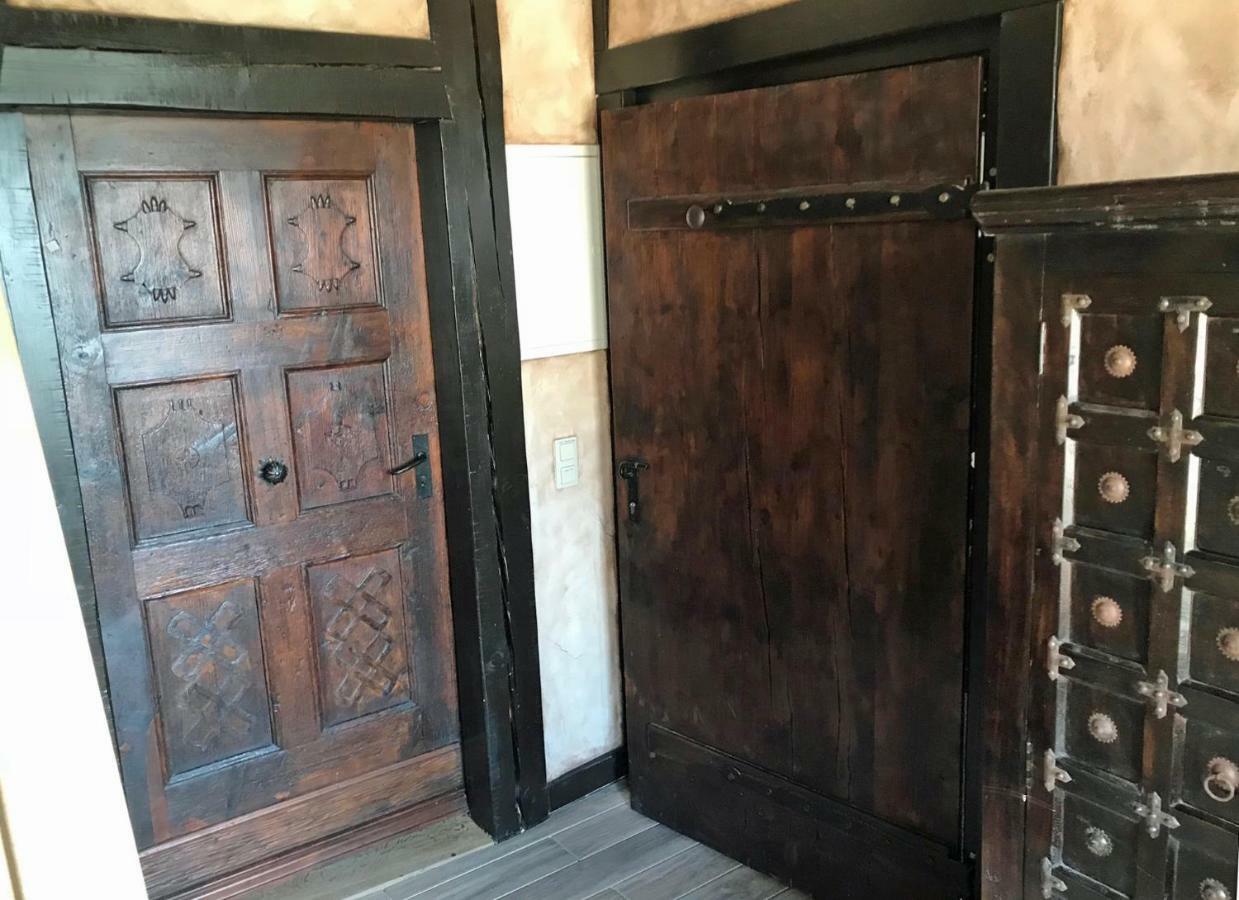 Fewo Gerichtsstube Im Rittergut Leppersdorf Bei Radeberg Fuer 6 Pers Wachau Eksteriør bilde